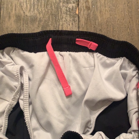 Nike Kids Dri-Fit Shorts - Picture 4 of 6